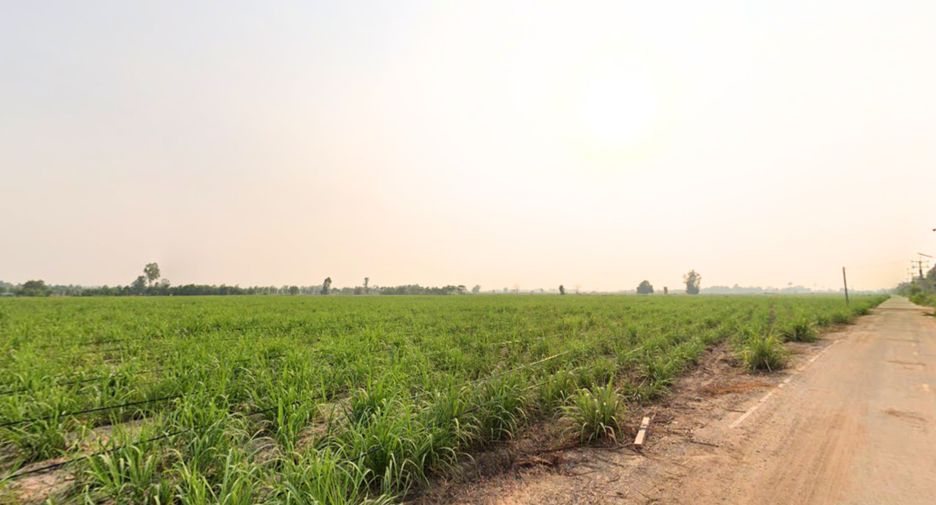 Продажа Участок в Mueang Kamphaeng Phet, Кампхэнгпхет