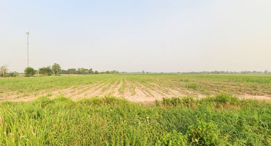 Продажа Участок в Mueang Kamphaeng Phet, Кампхэнгпхет