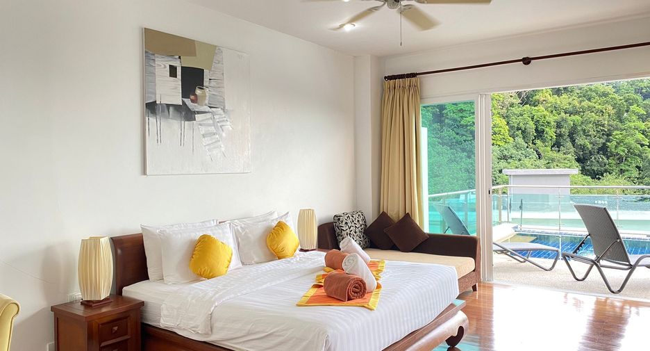 For sale 3 bedrooms condo in Kathu, Phuket