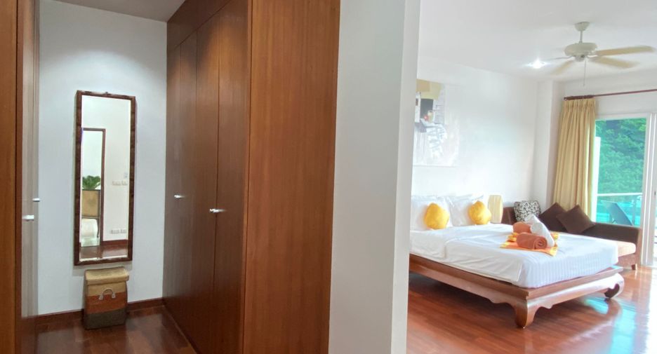 For sale 3 bedrooms condo in Kathu, Phuket