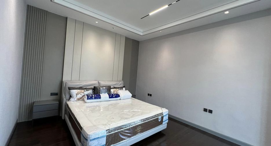 For sale and for rent 5 bedrooms house in Suan Luang, Bangkok