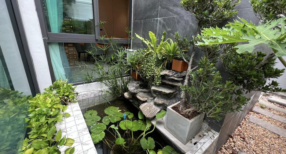For sale and for rent 5 bedrooms house in Suan Luang, Bangkok
