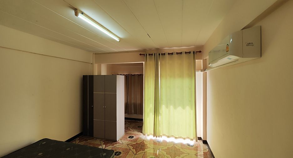 For sale 2 bedrooms townhouse in Uthai, Phra Nakhon Si Ayutthaya