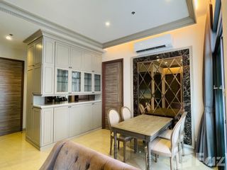 For sale 2 bedrooms condo in Phra Khanong, Bangkok