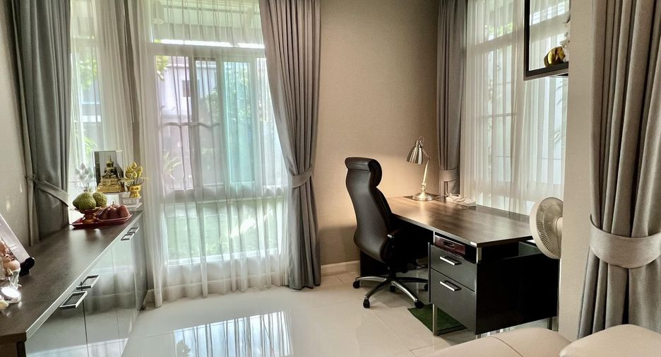 For sale and for rent 4 bedrooms house in Bang Phli, Samut Prakan