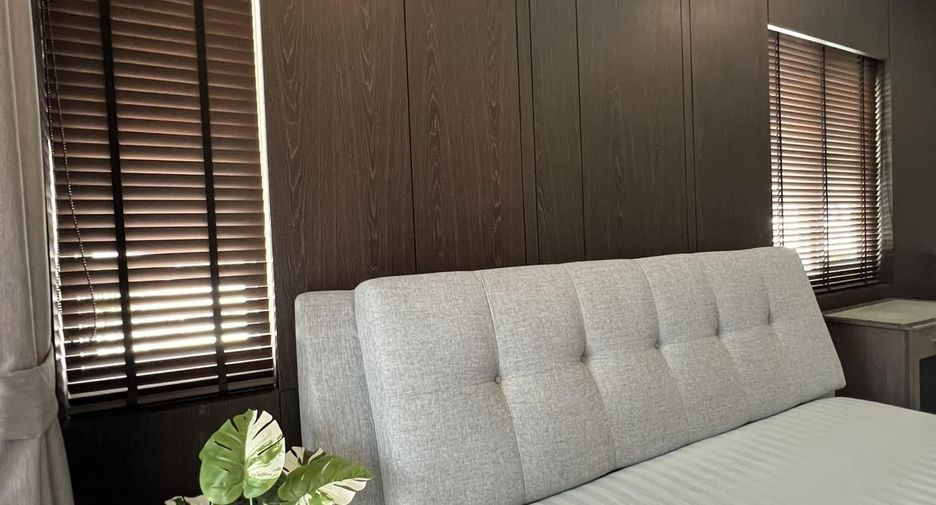 For sale and for rent 4 bedrooms house in Bang Phli, Samut Prakan