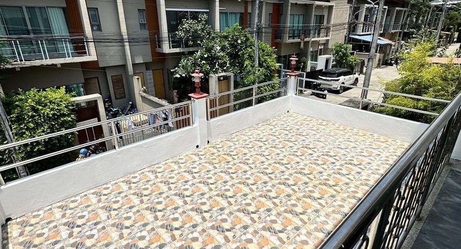 For sale 3 bedrooms townhouse in Mueang Phuket, Phuket