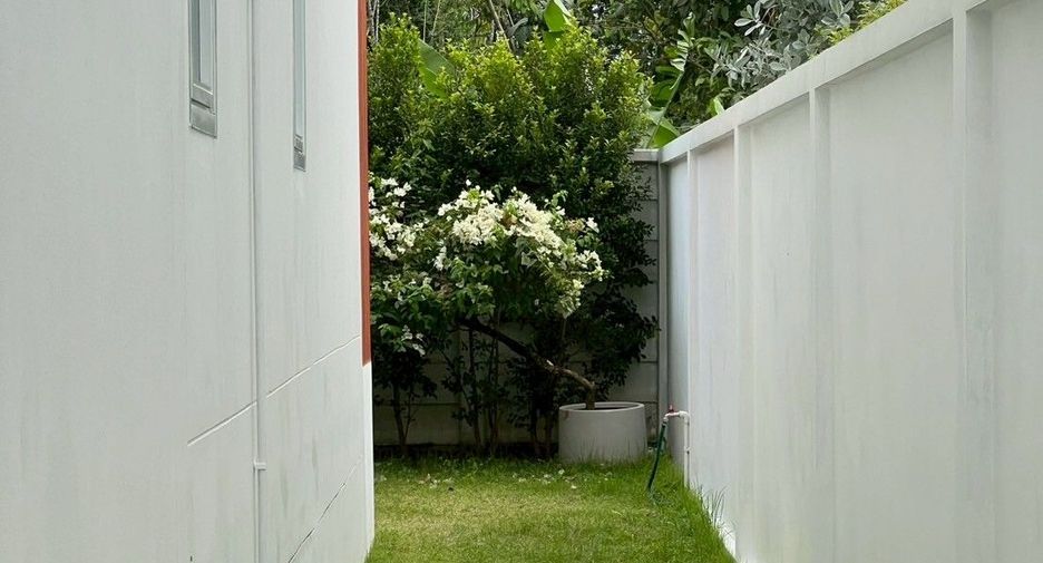 For rent 2 bedrooms townhouse in Thalang, Phuket