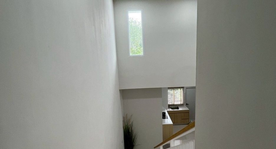 For rent 2 bedrooms townhouse in Thalang, Phuket