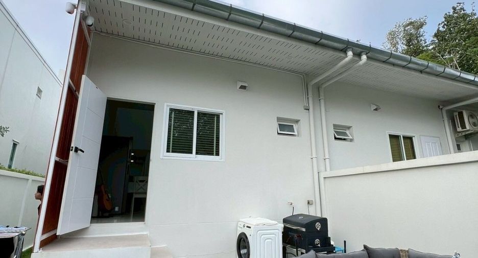 For rent 2 bedrooms townhouse in Thalang, Phuket