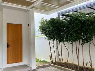 For rent 2 bedrooms townhouse in Thalang, Phuket