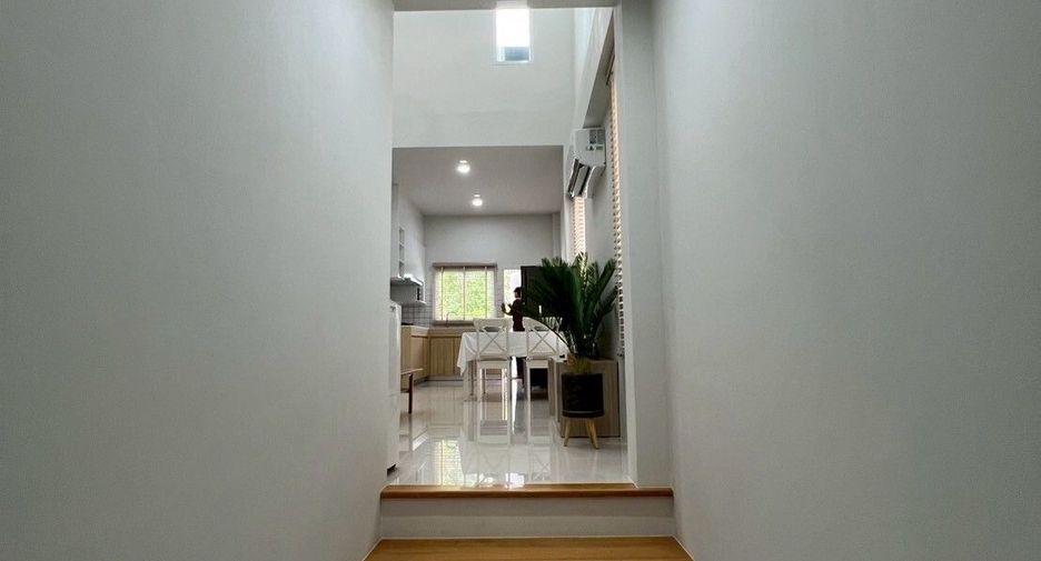 For rent 2 bedrooms townhouse in Thalang, Phuket