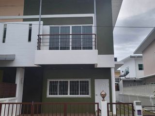For Rent 3 Bedroom Townhouse In Mueang Phuket