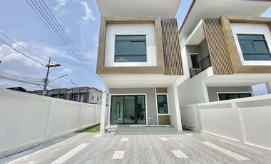 For sale 4 bedrooms house in Hat Yai, Songkhla