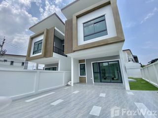 For sale 4 bedrooms house in Hat Yai, Songkhla