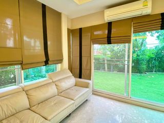 For sale 4 bedrooms house in Khan Na Yao, Bangkok