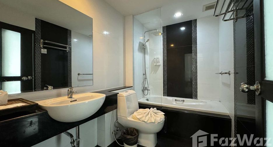 For rent 2 bedrooms apartment in Mueang Phuket, Phuket