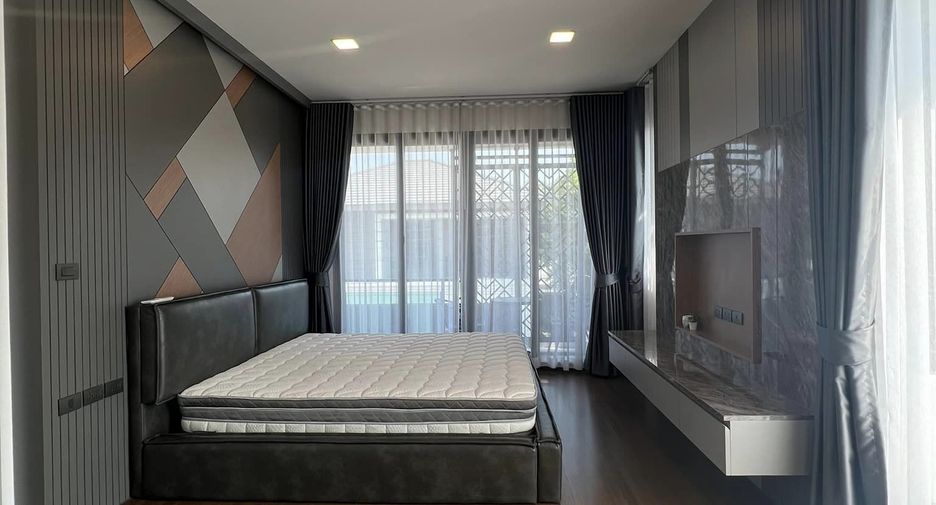 For sale and for rent 4 bedrooms house in Bang Phli, Samut Prakan