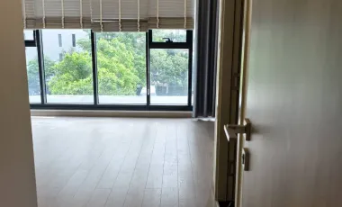 出售 2 卧室 公寓 在 Huai Khwang, 曼谷