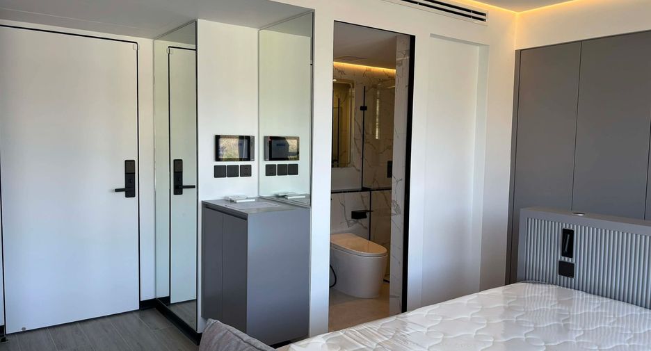 For sale and for rent studio condo in Mueang Phuket, Phuket