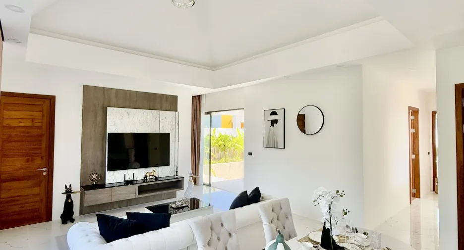 For sale 3 bedrooms villa in Mueang Phuket, Phuket