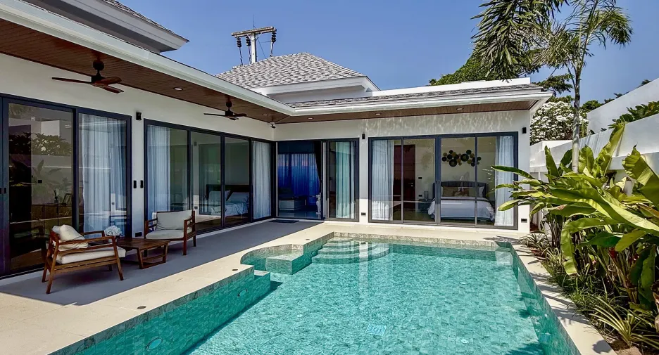 For sale 3 bedrooms villa in Mueang Phuket, Phuket