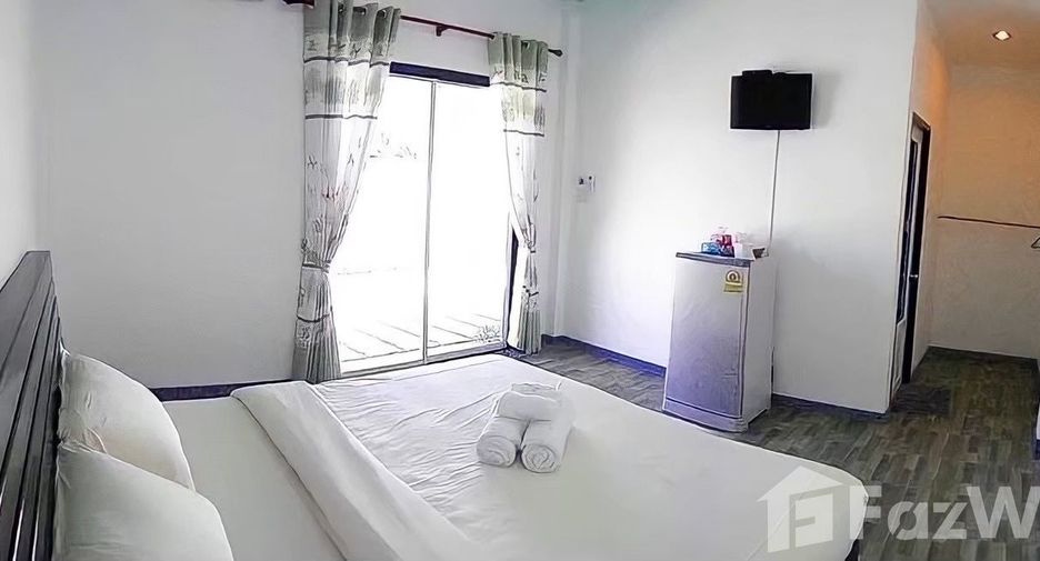 For sale 40 bedrooms hotel in Laem Sing, Chanthaburi