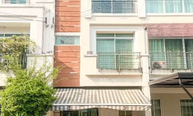 ขาย 3 ห้องนอน ทาวน์เฮ้าส์ ใน สะพานสูง, กรุงเทพฯ