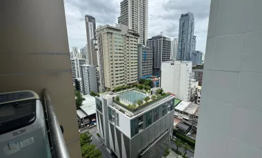 For sale 1 bed condo in Watthana, Bangkok