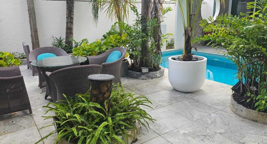 For sale 2 bedrooms villa in Mueang Phuket, Phuket