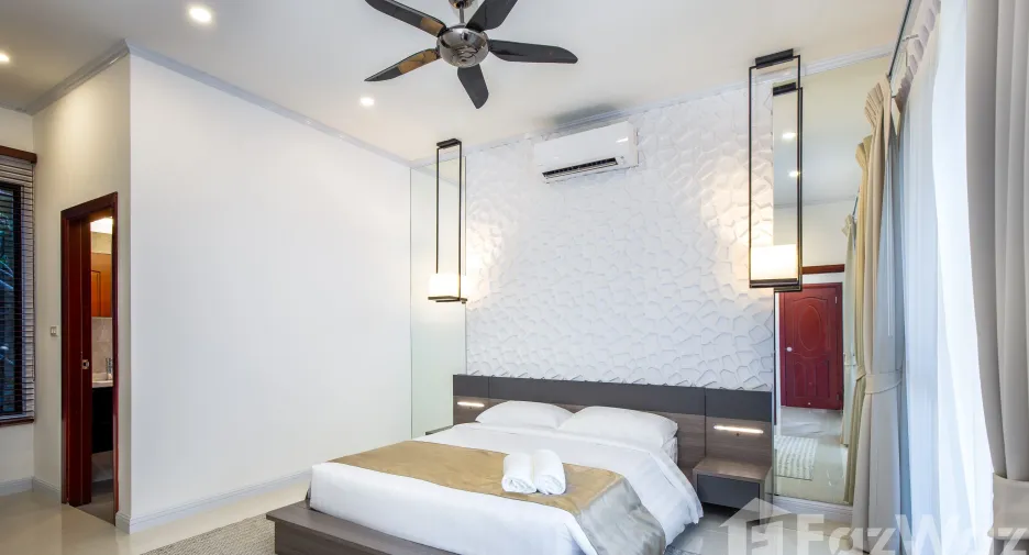 For rent 4 bedrooms villa in Thalang, Phuket