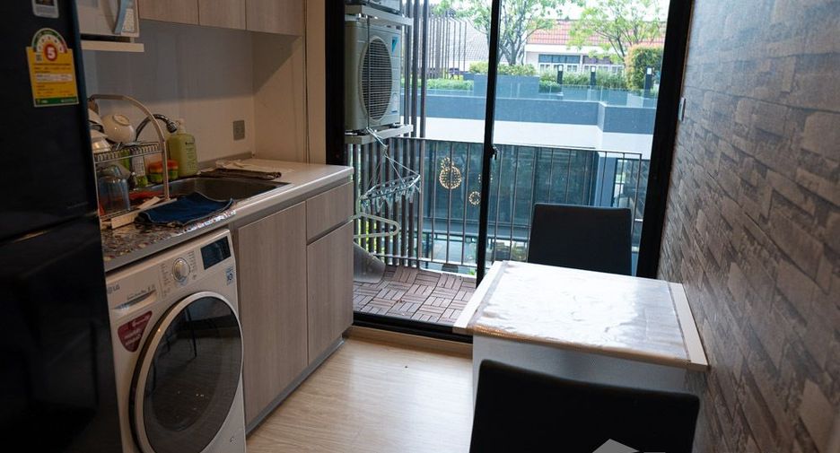 For sale 1 bed condo in Sai Mai, Bangkok
