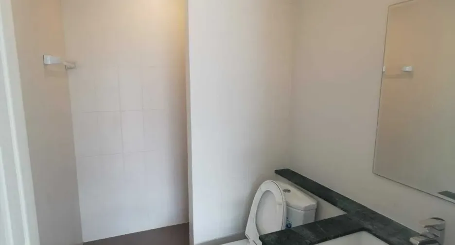 For rent 3 bedrooms townhouse in Thalang, Phuket