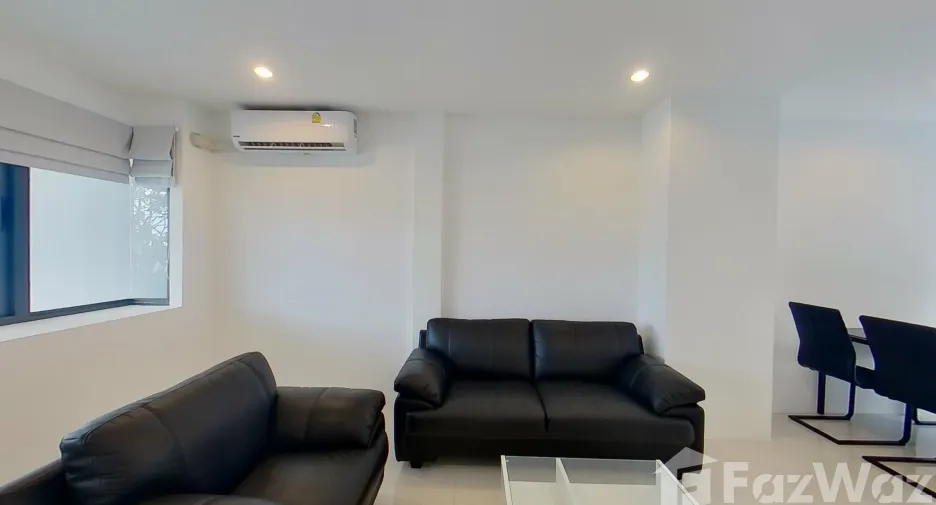 For rent 3 bedrooms townhouse in Thalang, Phuket