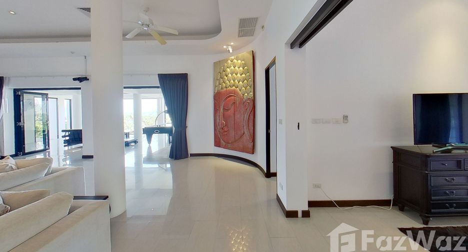 For rent 5 bedrooms villa in Mueang Phuket, Phuket