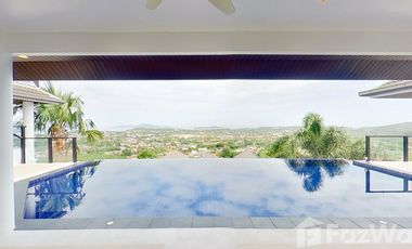 For rent 5 bedrooms villa in Mueang Phuket, Phuket