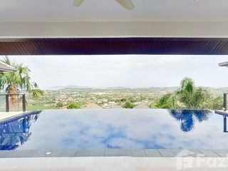 Villa zur Miete mit 5 Zimmer in Mueang Phuket, Phuket