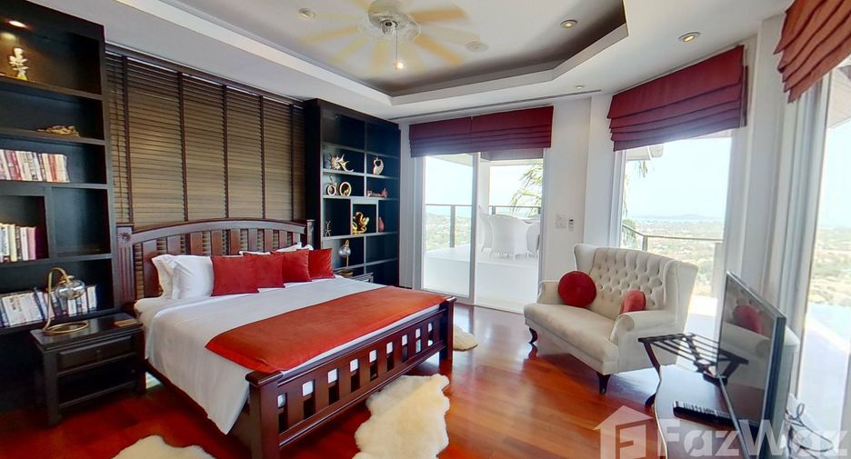 For rent 5 bedrooms villa in Mueang Phuket, Phuket
