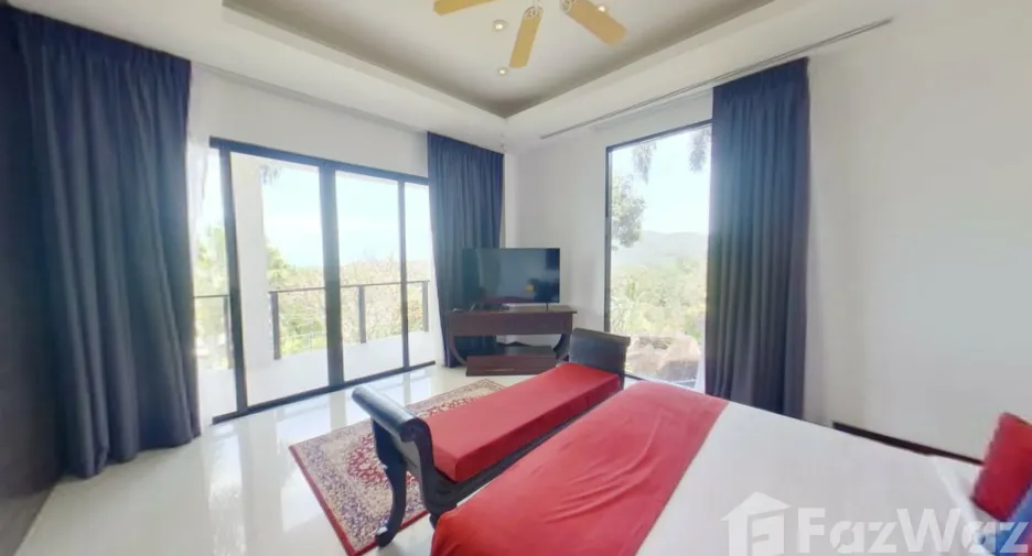 For rent 5 bedrooms villa in Mueang Phuket, Phuket