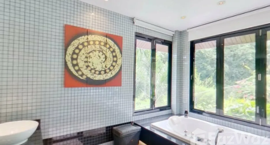 Villa zur Miete mit 5 Zimmer in Mueang Phuket, Phuket