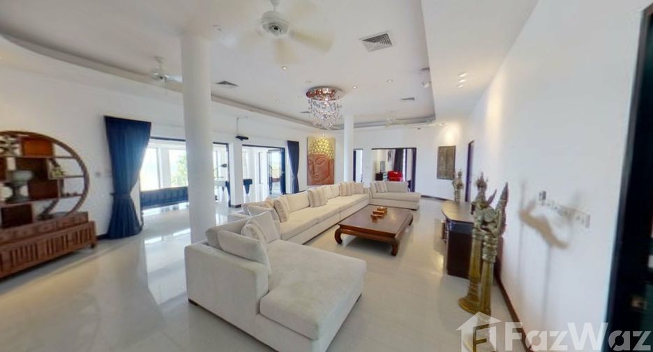For rent 5 bedrooms villa in Mueang Phuket, Phuket