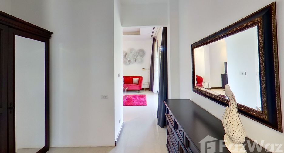 For rent 5 bedrooms villa in Mueang Phuket, Phuket
