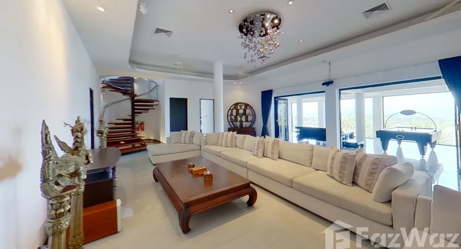 For rent 5 bedrooms villa in Mueang Phuket, Phuket