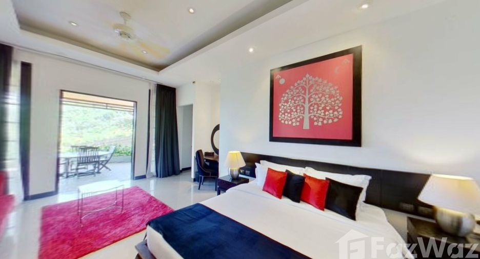 For rent 5 bedrooms villa in Mueang Phuket, Phuket