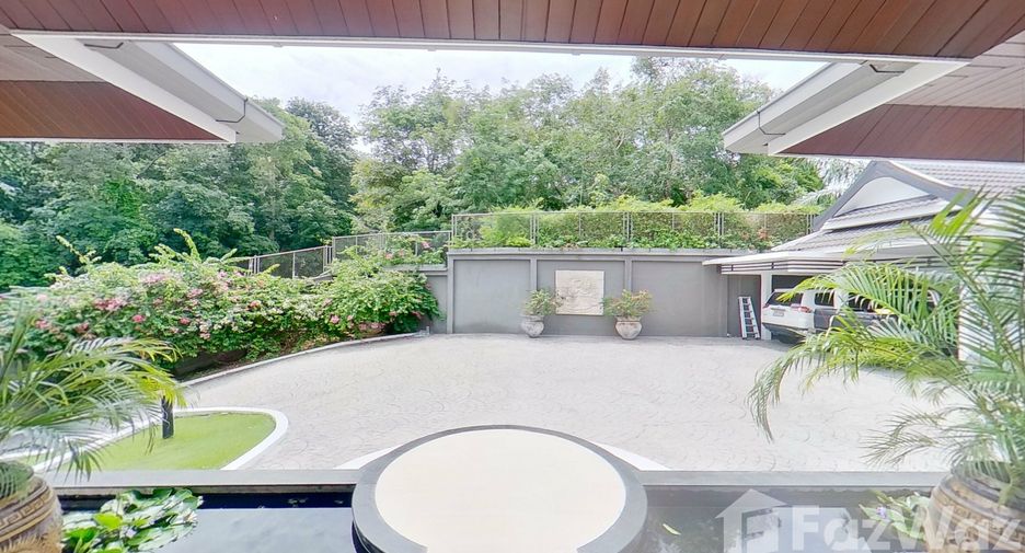 Villa zur Miete mit 5 Zimmer in Mueang Phuket, Phuket