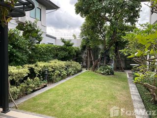 Casa en venta y en alquiler de 3 habitaciones en Prawet, Bangkok