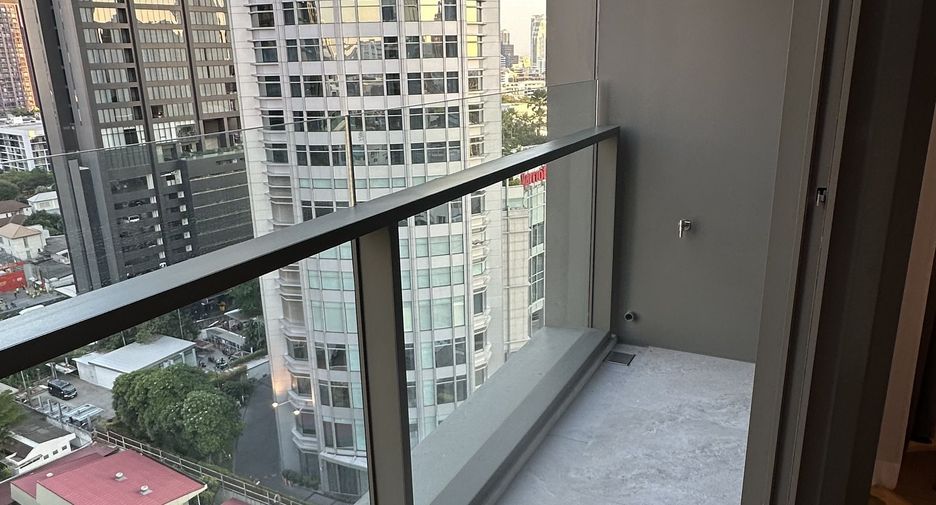 For sale 1 bed condo in Khlong Toei, Bangkok