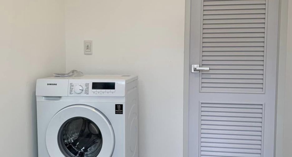 For sale and for rent 3 bedrooms house in Saphan Sung, Bangkok