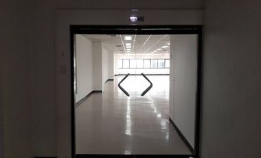 Oficina en venta en Watthana, Bangkok