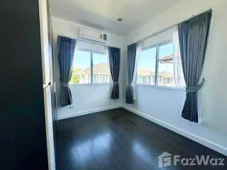 For sale and for rent 4 bedrooms house in Mueang Phuket, Phuket